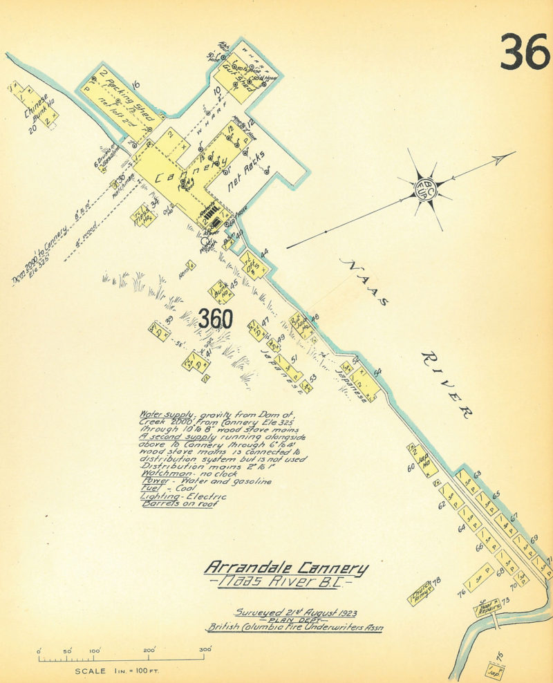 Dessin à l'échelle de bâtiments de conserverie. La mention « Conserverie Arrandale - Fleuve Naas C.-B. - Inspectée le 21 août 1923, Département de planification. Association des assureurs en incendie de la Colombie-Britannique » apparaît en bas de page.