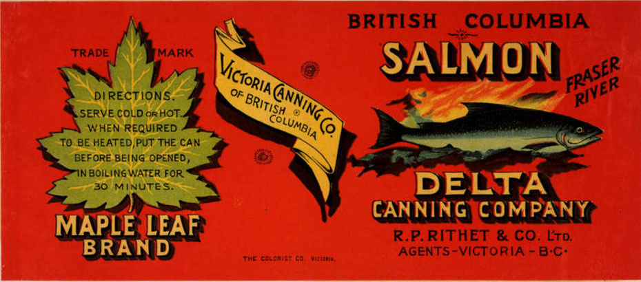 Une étiquette de boîte de conserve avec l'image d'un saumon et d'une feuille d'érable.