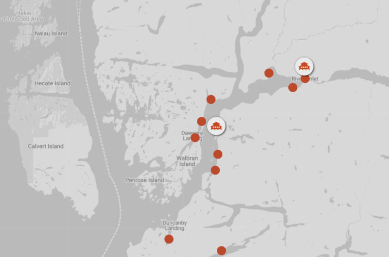 Capture d'écran d'une partie de la carte de la conserverie noire et grise de ce site. Les points orange indiquent l'emplacement des conserveries à Rivers Inlet.